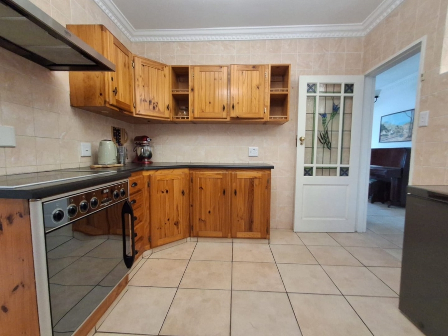 3 Bedroom Property for Sale in Mangold Park Eastern Cape